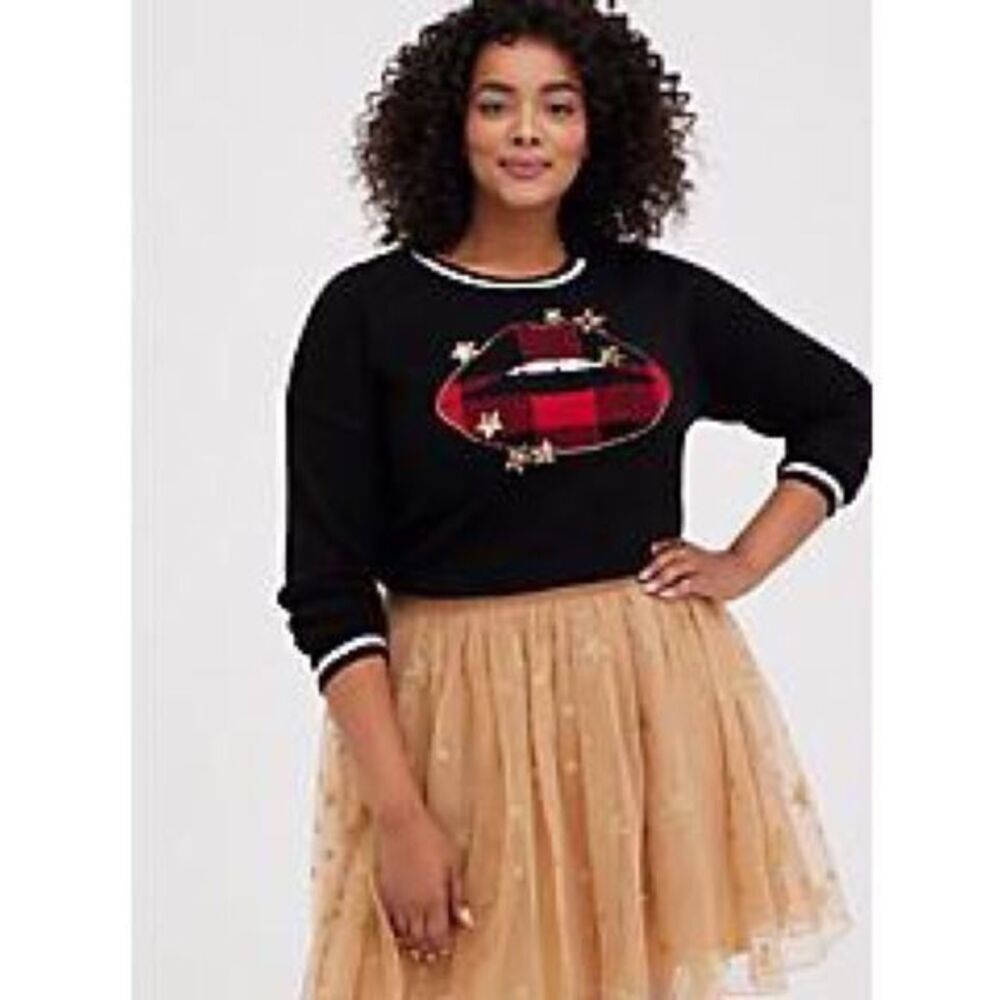 Torrid pullover crew neck black buffalo plaid lips sequin star long sweater 3X